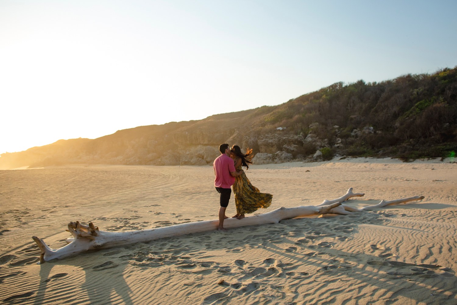 Natural photoshoot in Puerto Escondido by Ismael Moyaho