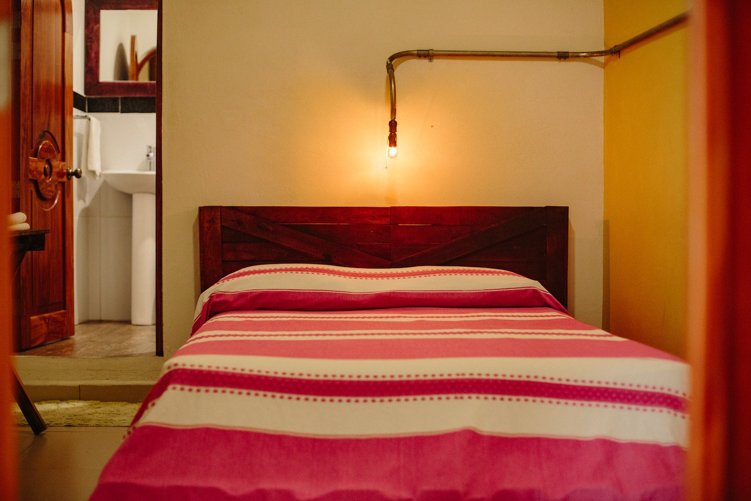 Roca Blanca - Budget Double bedroom