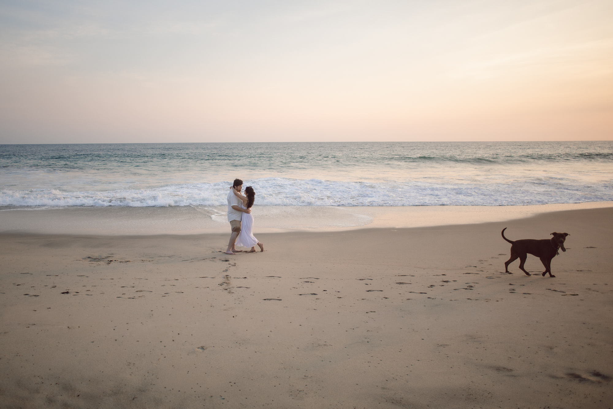 Love Stories, sesiones de pareja y engagement en Puerto Escondido — imagen 08 por Ismael Moyaho