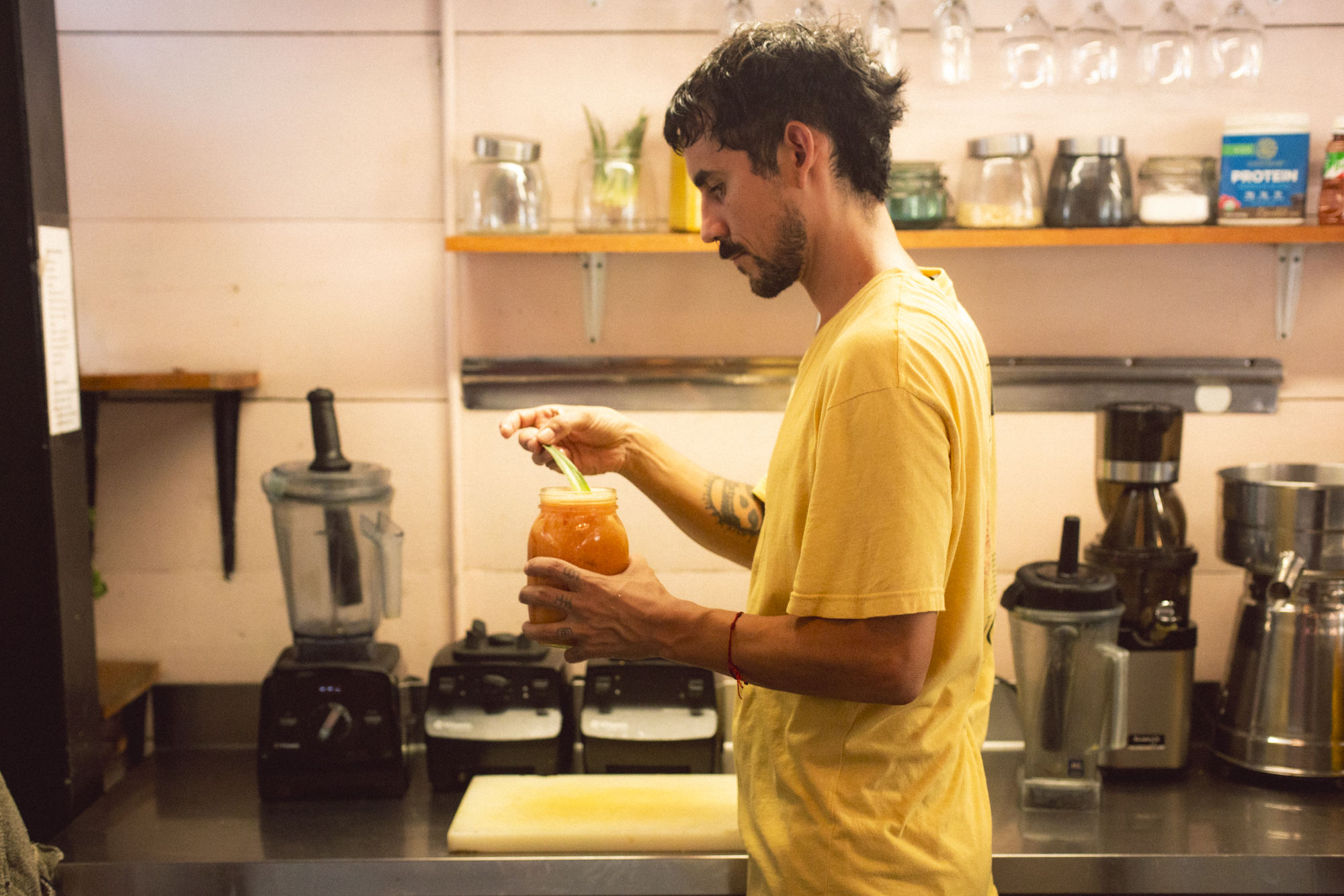Cafés de Puerto Escondido, fotografía gastronómica y de espacios — imagen 10 por Ismael Moyaho